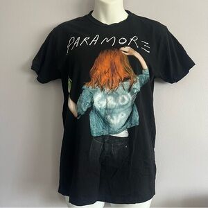 PARAMORE BAND T